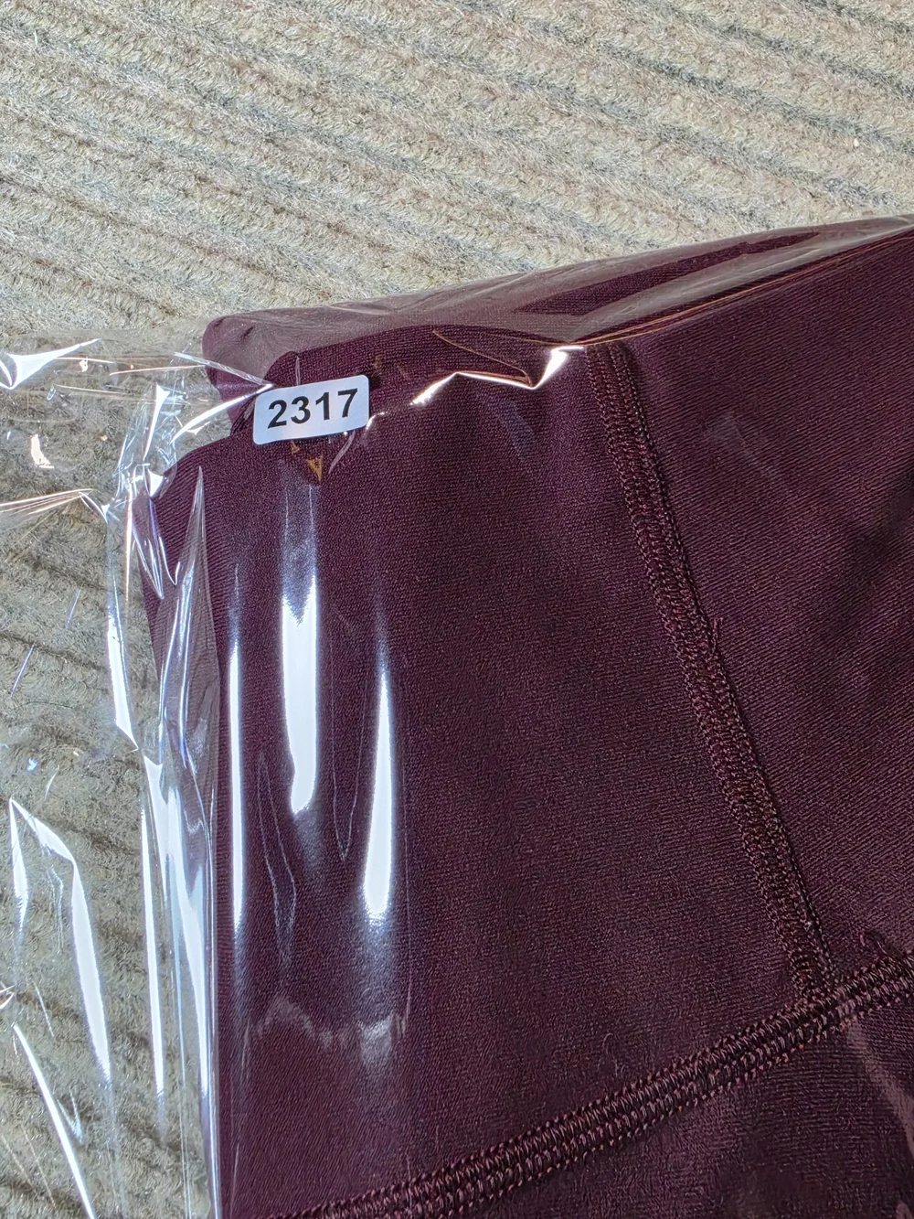 Lululemon Zoned In Tight Maroon Reflective Run Leggings 8 Breathable 27